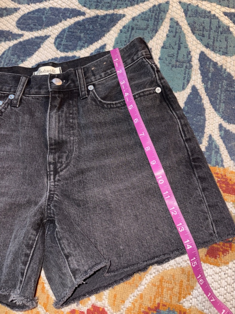 High-Rise Black Denim Cutoff Shorts size 26 - Picture 2 of 7